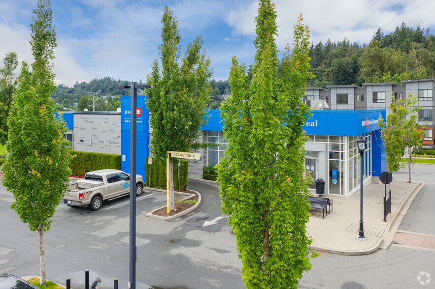 1920 N Parallel Rd, Abbotsford, BC à louer - Photo de l’immeuble – Image 3 sur 4