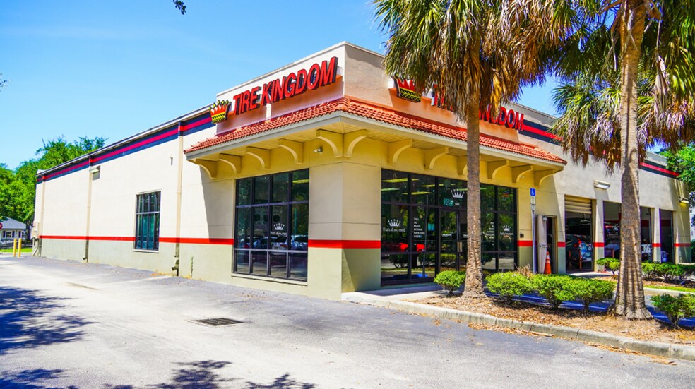 1485 E Mitchell Hammock Rd, Oviedo, FL à vendre - Photo de l’immeuble – Image 1 sur 7