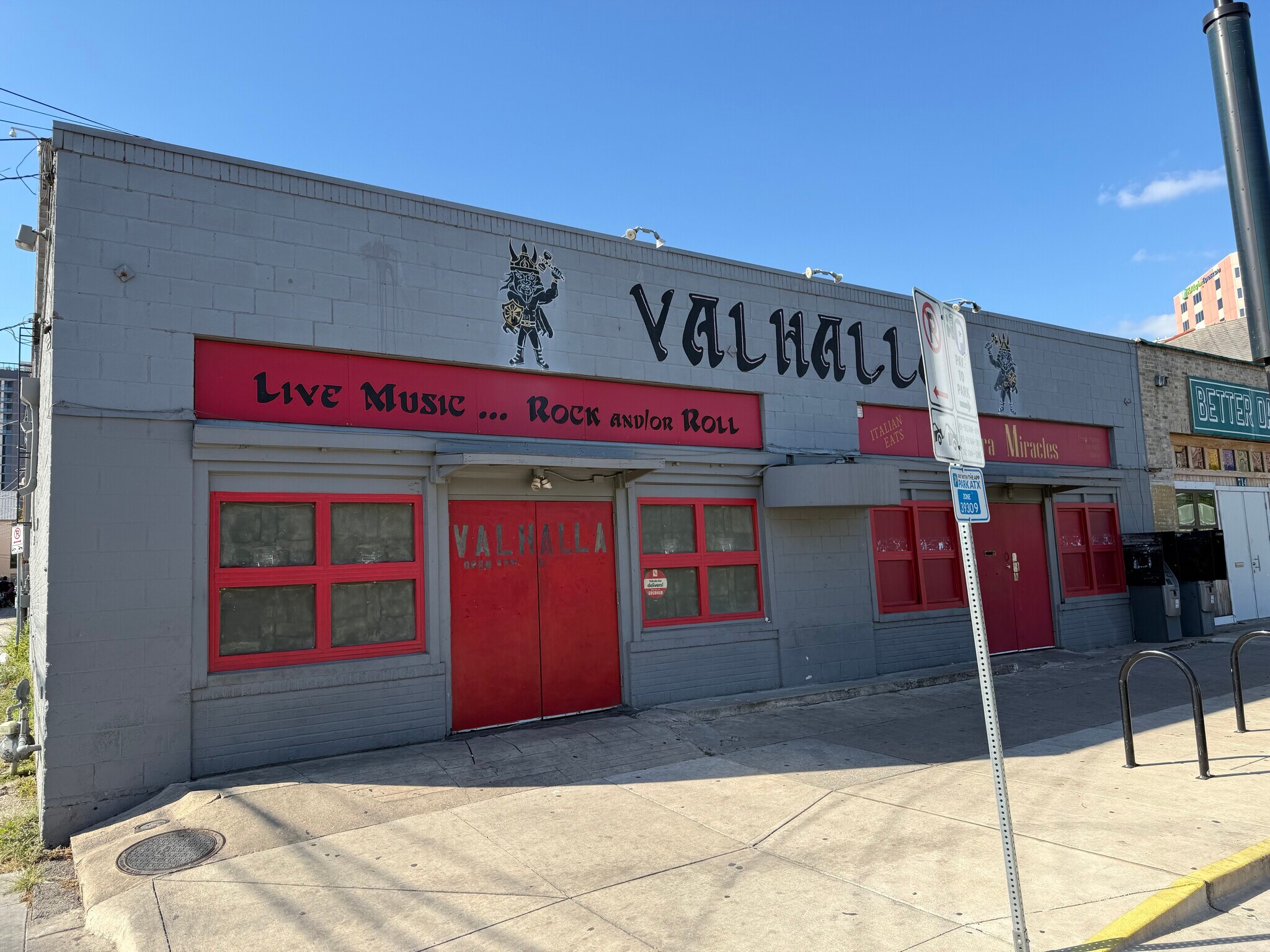 710 Red River St, Austin, TX à louer Photo principale– Image 1 sur 12