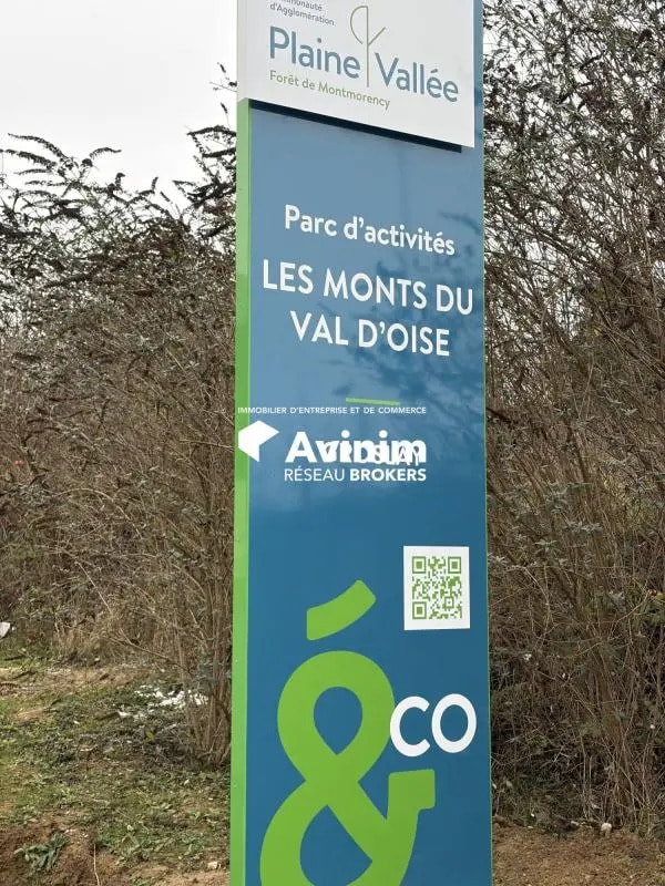 Industriel/Logistique dans Groslay à louer Photo de l’immeuble– Image 1 sur 6