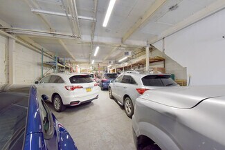 Plus de détails pour 9-15 38th Ave, Long Island City, NY - Industriel/Logistique à vendre