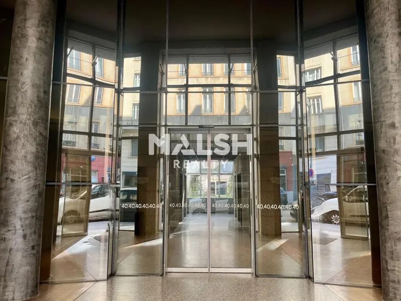 Rue De Bonnel, Lyon à louer - Hall d’entrée – Image 1 sur 16