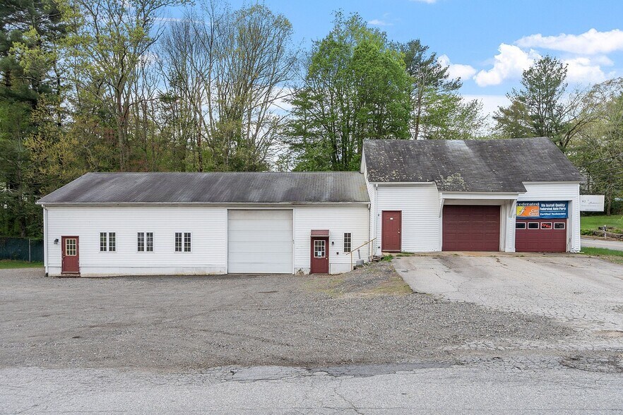 3 Glen St, Douglas, MA à vendre - Photo de l’immeuble – Image 3 sur 19