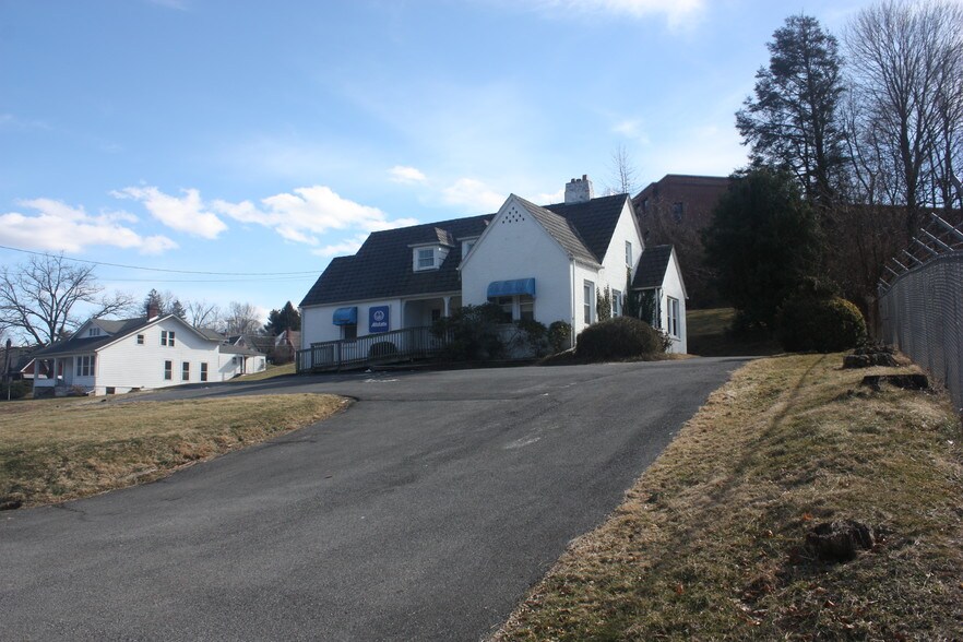 534 N Main St, Marion, VA à vendre - Autre – Image 2 sur 8
