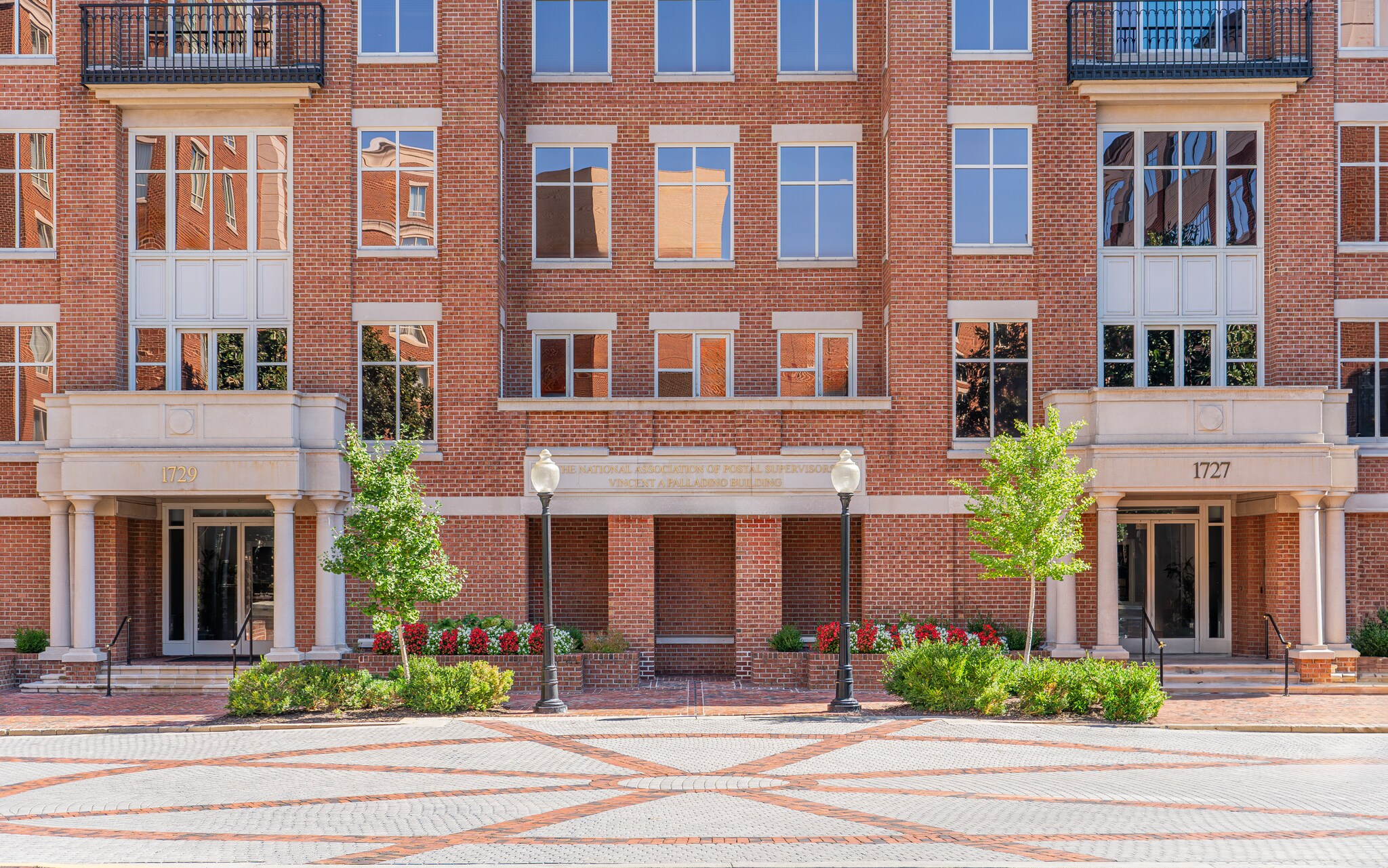 1727-1729 King St, Alexandria, VA à louer Photo de l’immeuble– Image 1 sur 23