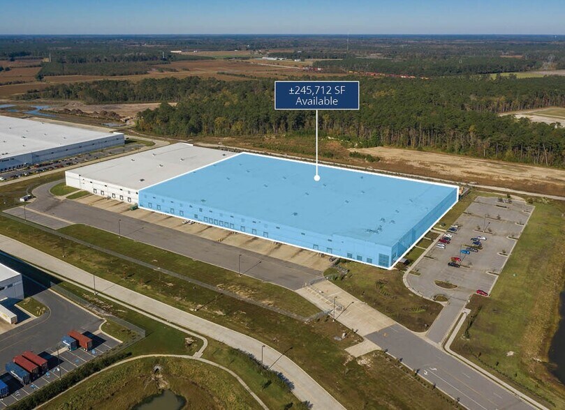 1010 CenterPoint Dr, Suffolk, VA à louer - Photo de l’immeuble – Image 2 sur 16