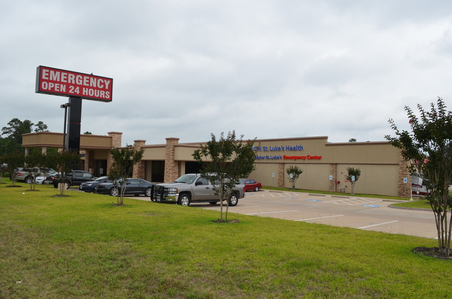 540 Interstate 45 S, Huntsville, TX à louer - Photo de l’immeuble – Image 2 sur 3