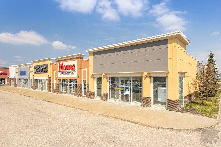 13703 40 St NW, Edmonton, AB à louer - Photo de l’immeuble – Image 2 sur 6