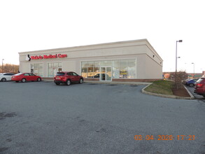 263-386 Wal Mart Dr, Camden, DE à louer Photo de l’immeuble– Image 1 sur 1