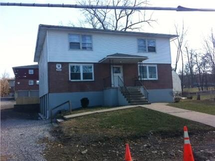 60 Clinton St, Cornwall, NY à vendre - Photo de l’immeuble – Image 3 sur 4