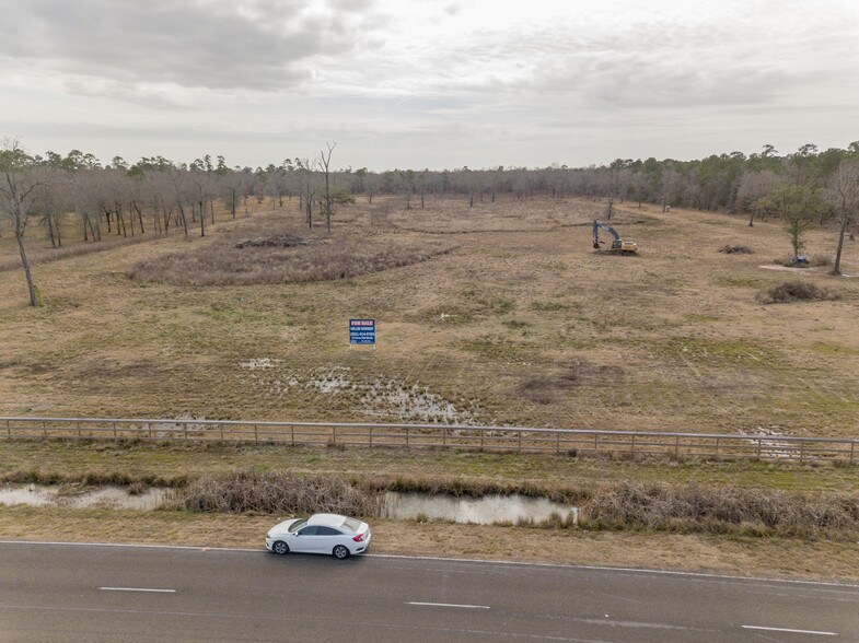 20924 I-10, Wallisville, TX à vendre - Photo de l’immeuble – Image 3 sur 6