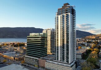 Plus de détails pour 591 Bernard Av, Kelowna, BC - Local commercial à vendre