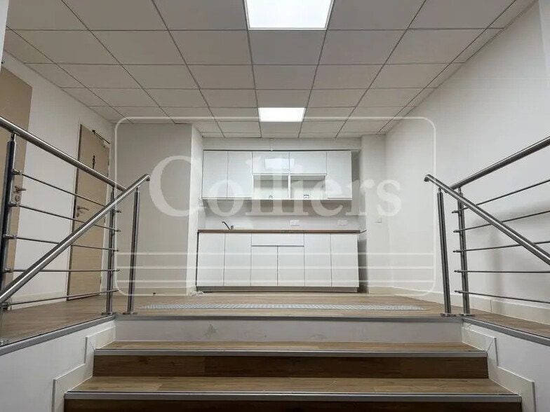 34 Rue De La Republique, Marseille à louer - Photo de l’immeuble – Image 2 sur 3