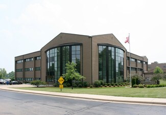 Plus de détails pour 2401-2501 International Ln, Madison, WI - Bureau à vendre