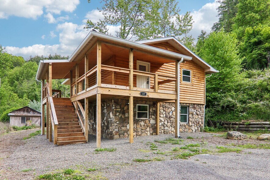 Opportunity Zone: WNC Tiny Hme Community portefeuille de 1 biens à vendre sur LoopNet.fr - Photo de l’immeuble – Image 2 sur 39
