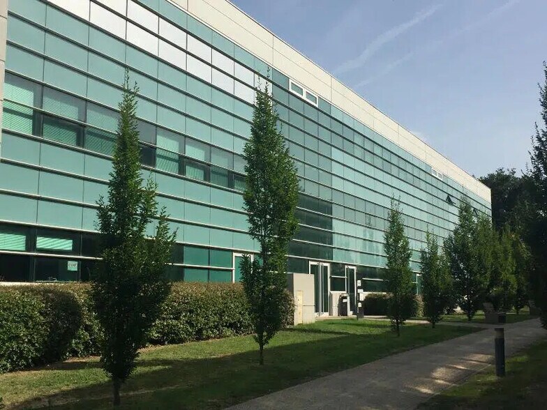 Bureau dans Labège à louer - Photo de l’immeuble – Image 1 sur 10