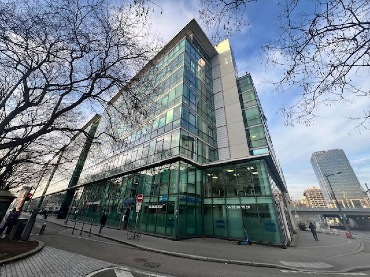 Bureau dans Lyon à louer Photo de l’immeuble– Image 1 sur 18