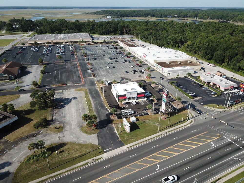 2603 Osborne Rd, Saint Marys, GA à louer Photo principale– Image 1 sur 44