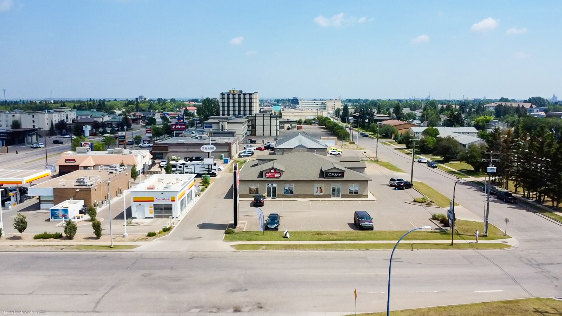 4305 57 Av, Lloydminster, AB à vendre Photo de l’immeuble– Image 1 sur 11