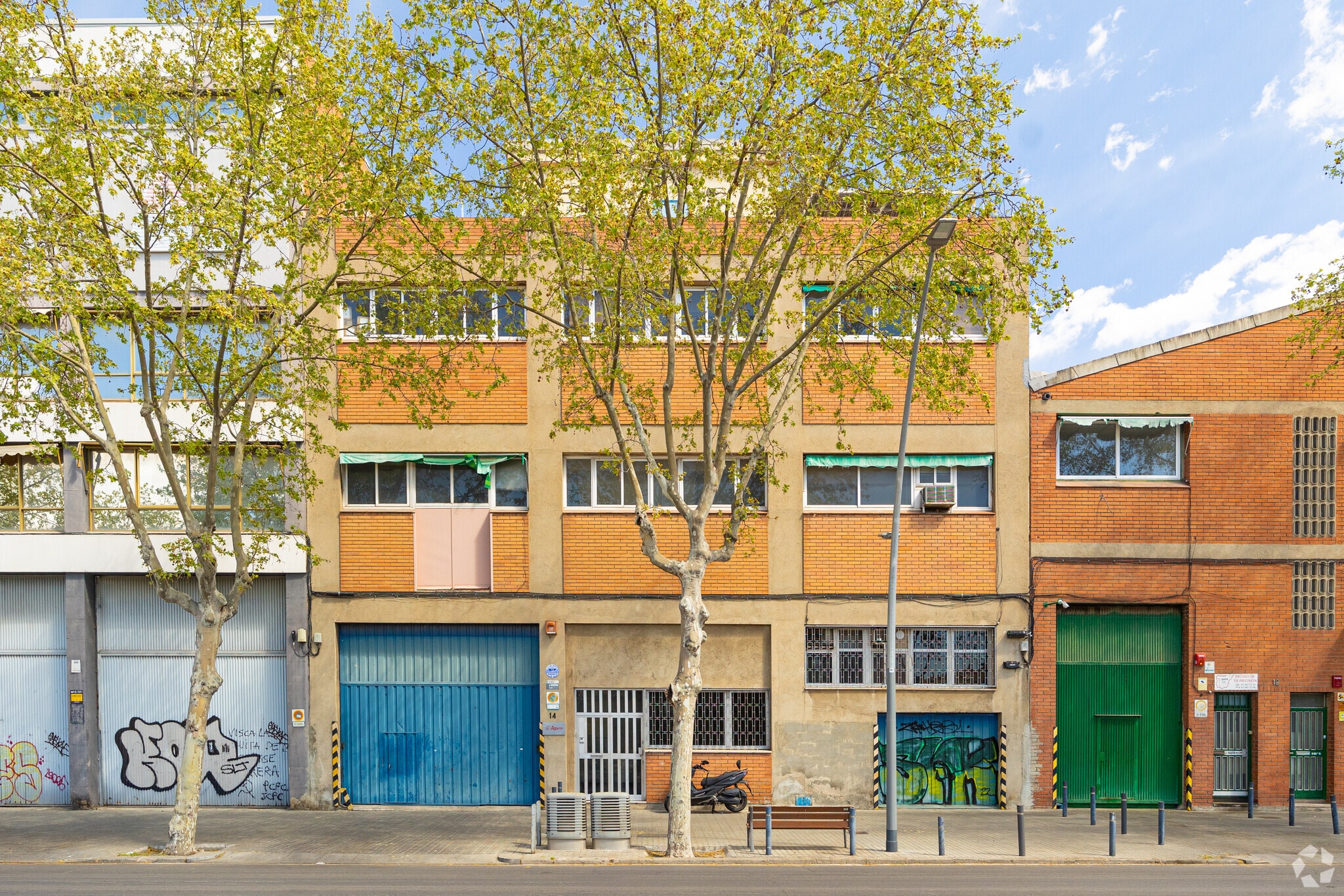 Industriel/Logistique dans Barcelone, Barcelona à louer Photo principale– Image 1 sur 3