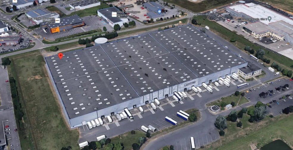 Industriel/Logistique dans Allonne à louer - Photo de l’immeuble – Image 3 sur 6