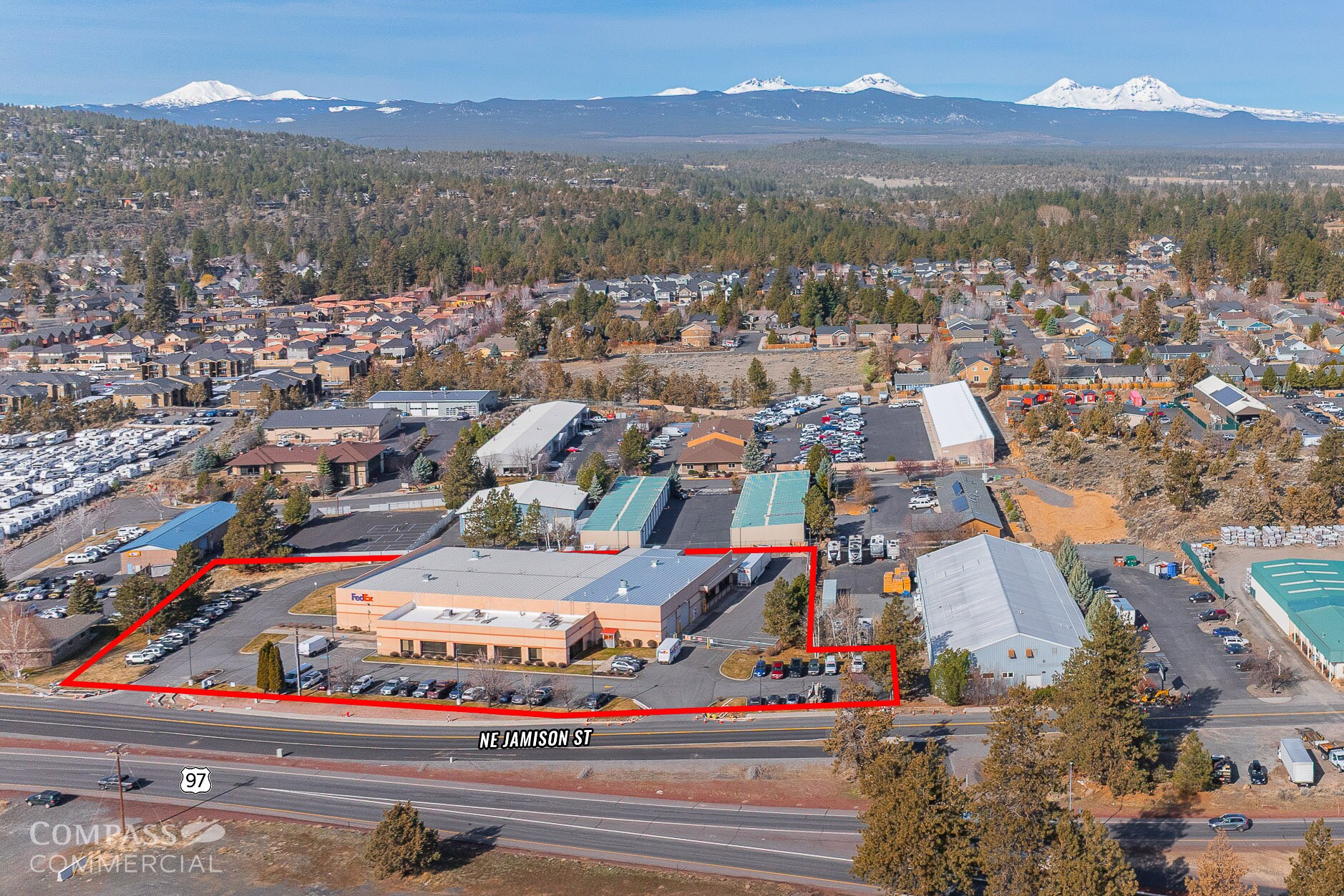 63245 Jamison St, Bend, OR à louer Photo principale– Image 1 sur 9