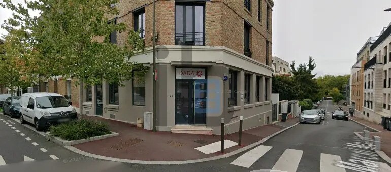 Local commercial dans Suresnes à louer - Photo de l’immeuble – Image 1 sur 2