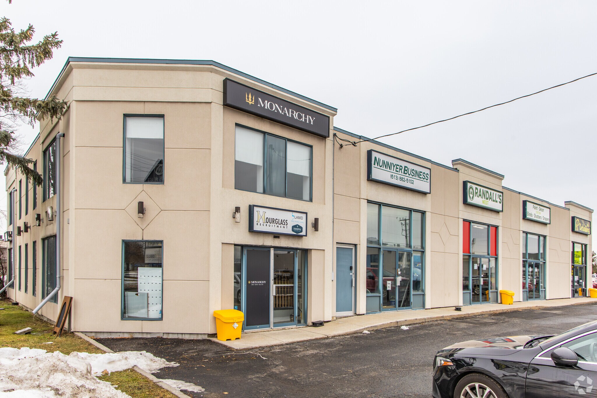 1891 Merivale Rd, Ottawa, ON à louer Photo de l’immeuble– Image 1 sur 6