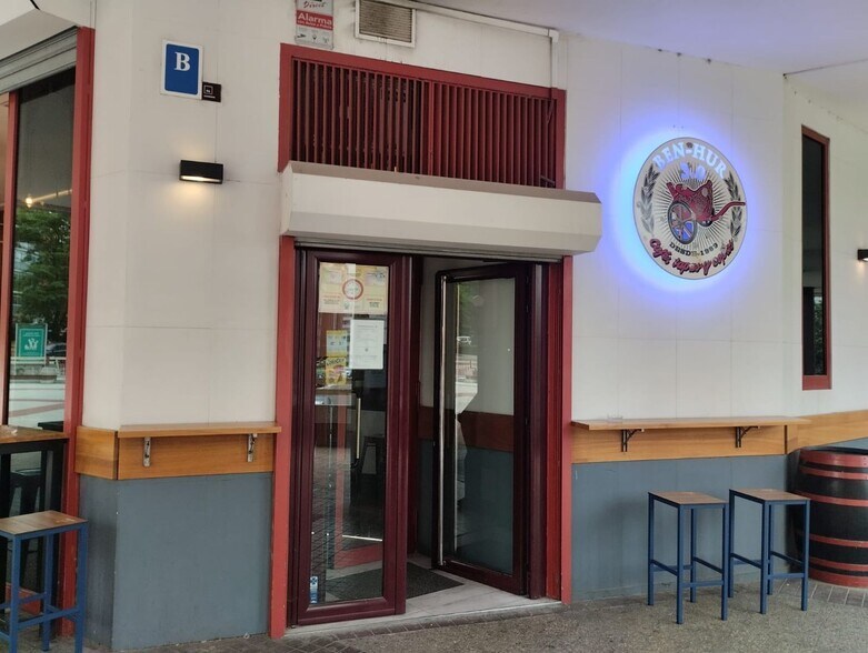 Local commercial dans Valladolid à vendre - Photo de l’immeuble – Image 1 sur 27