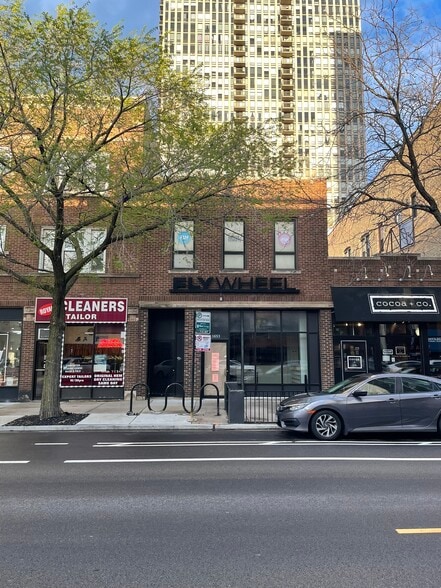 1650-1718 N Wells St, Chicago, IL à louer - Photo de l’immeuble – Image 2 sur 3
