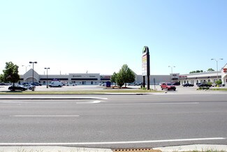 Plus de détails pour 11709-11805 Pendleton Pike, Indianapolis, IN - Local commercial à louer