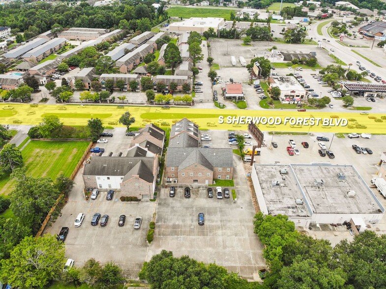 4917 S Sherwood Forest Blvd, Baton Rouge, LA à louer - Photo de l’immeuble – Image 2 sur 12