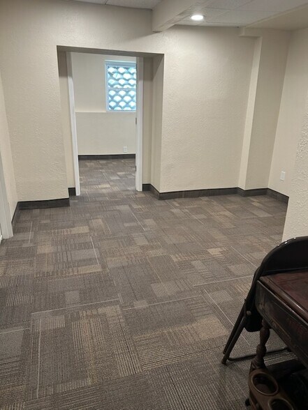 735 Arlington Ave N, Saint Petersburg, FL à louer - Photo de l’immeuble – Image 2 sur 4