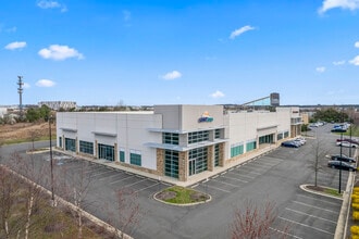 44810 Old Ox Rd, Sterling, VA à louer Photo de l’immeuble– Image 1 sur 11