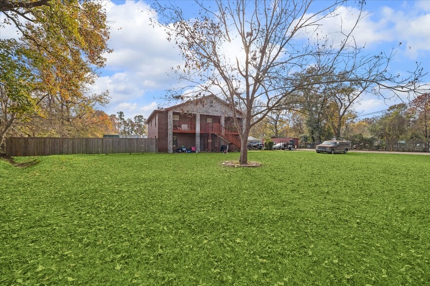 9114 1/2 N Green River Dr, Houston, TX à vendre - Photo de l’immeuble – Image 2 sur 10