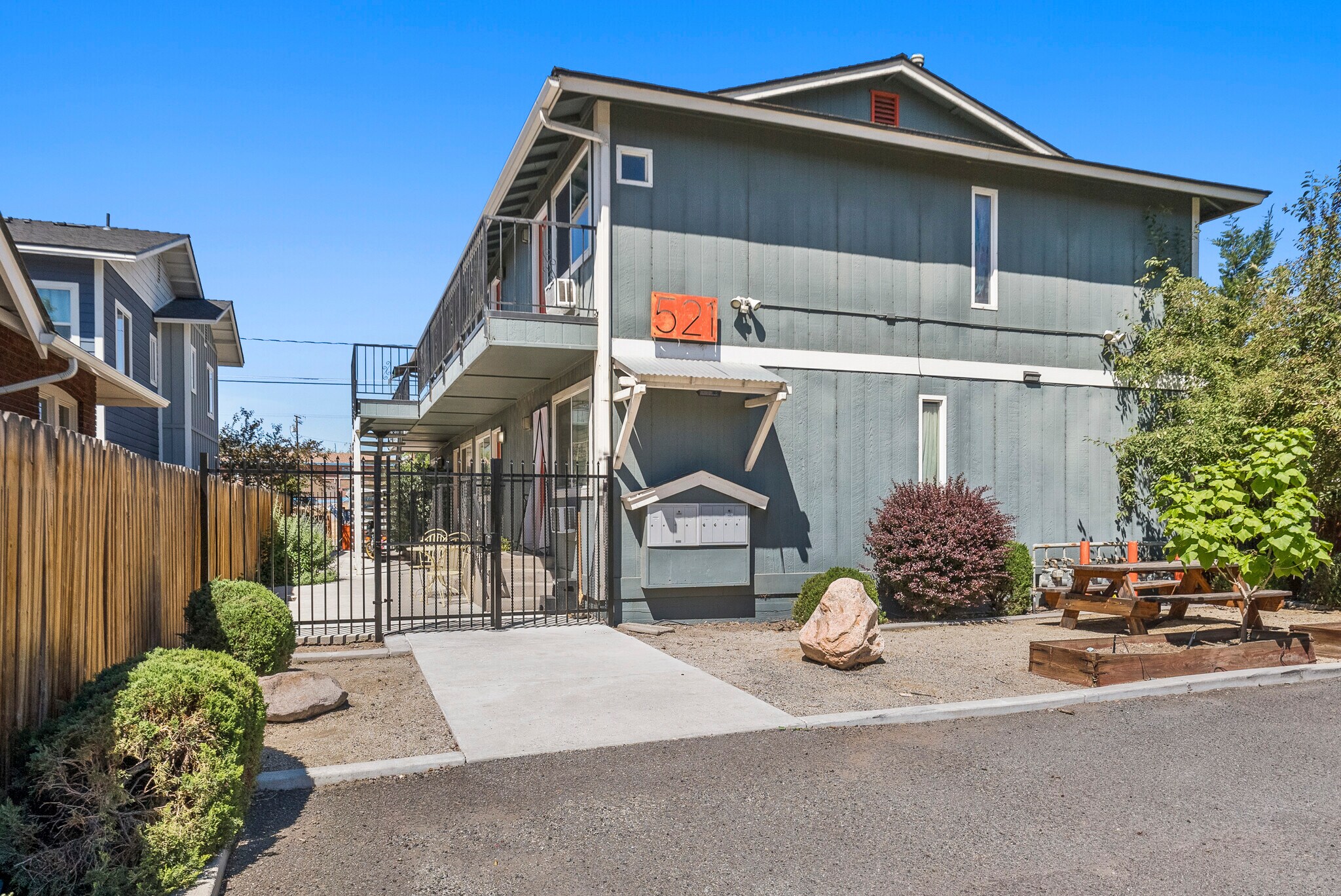 521 Sinclair, Reno, NV à vendre Photo de l’immeuble– Image 1 sur 20