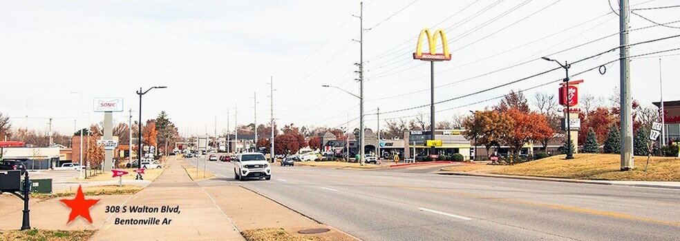 308 S Walton Blvd, Bentonville, AR à vendre - Photo de l’immeuble – Image 3 sur 4