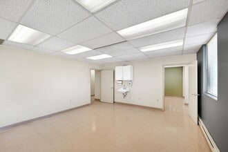 5445-5601 Loch Raven Blvd, Baltimore, MD à louer Photo intérieure– Image 2 sur 11