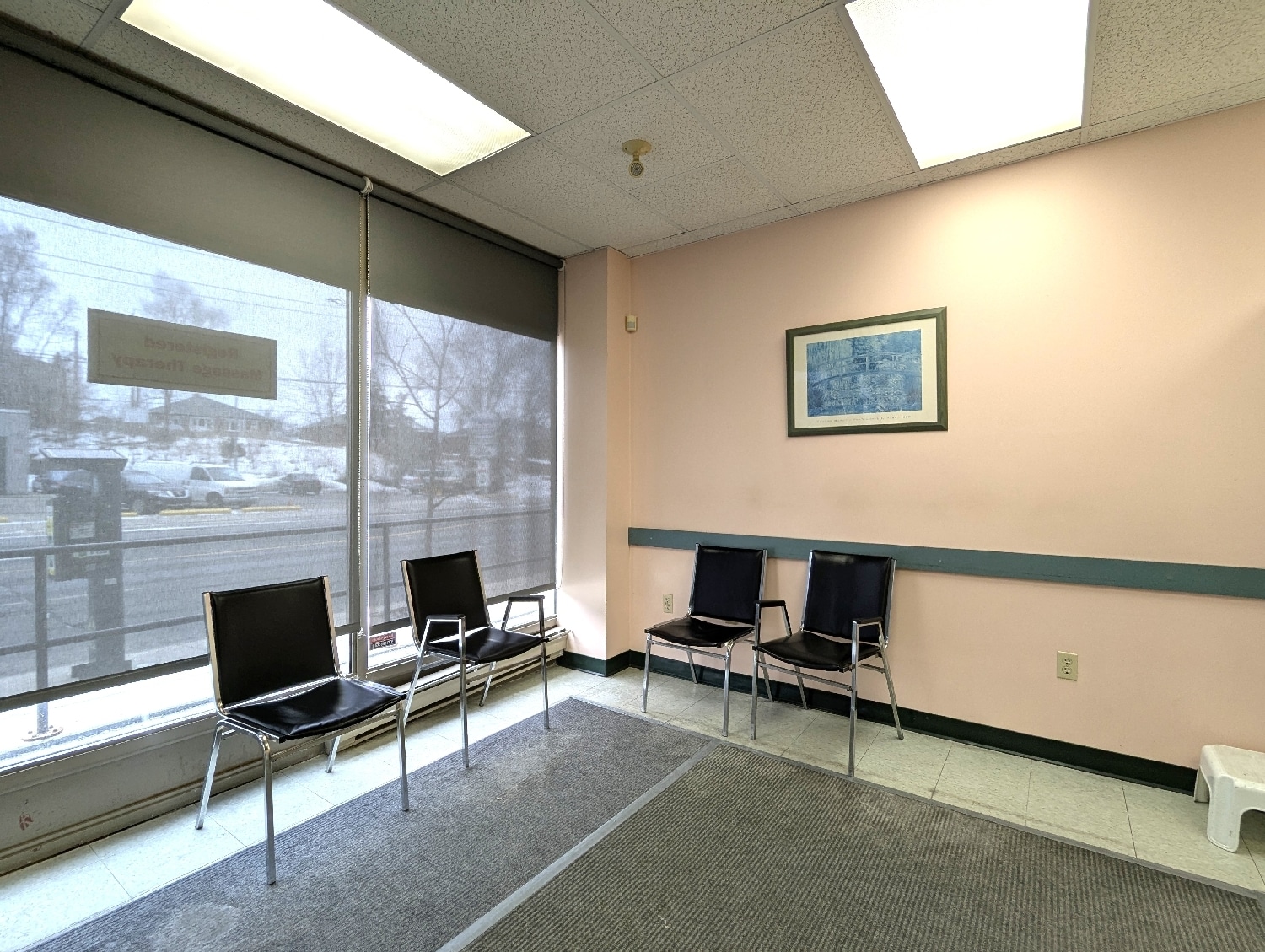 2468 W Eglinton Ave, Toronto, ON à louer Photo intérieure– Image 1 sur 12