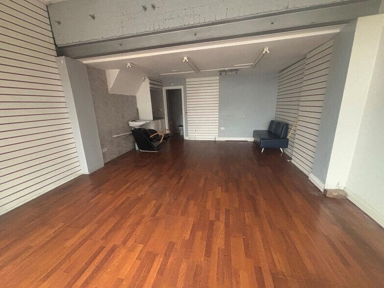 327 Stanstead Rd, Londres à louer - Photo de l’immeuble – Image 2 sur 2