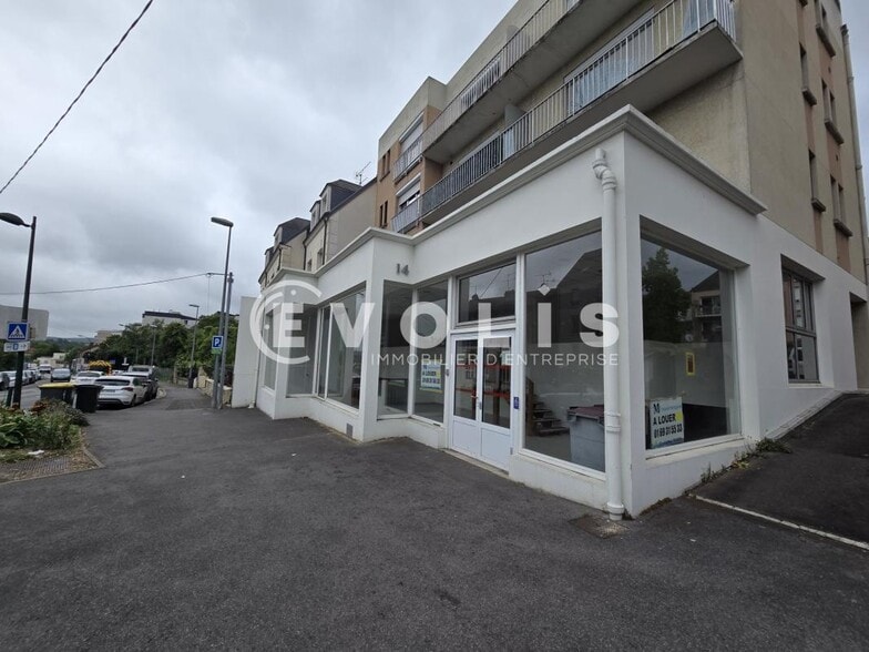 Bureau dans Palaiseau à louer - Photo de l’immeuble – Image 1 sur 8