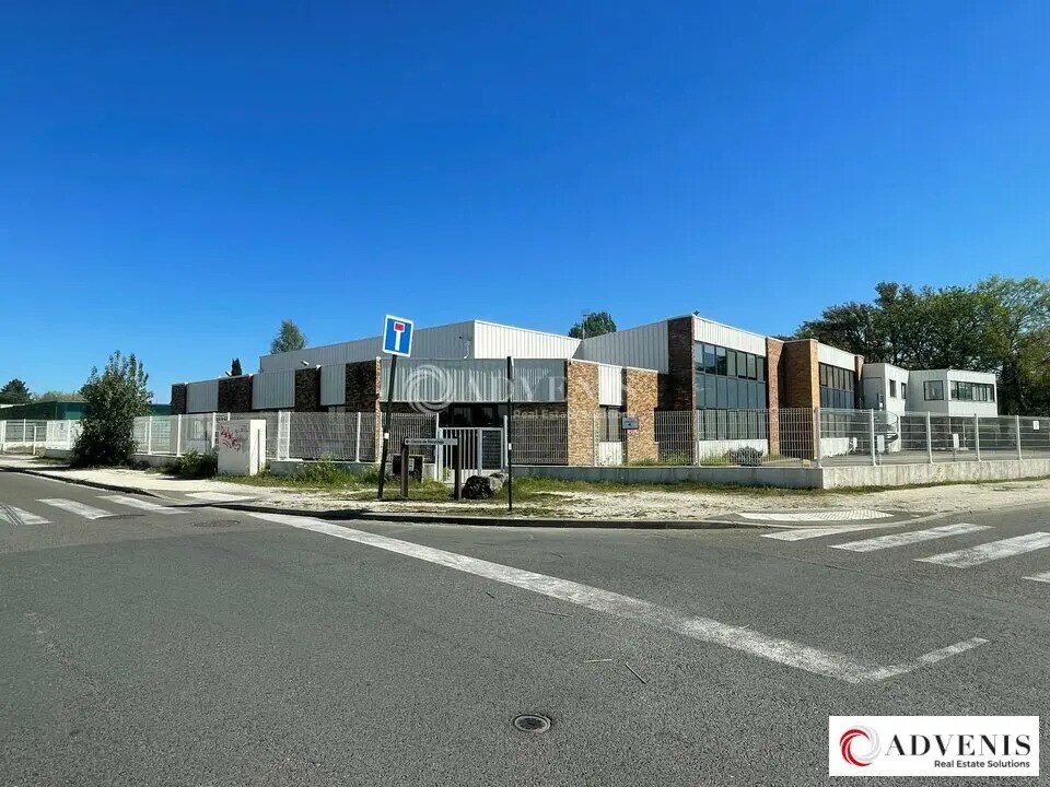 Local d’activités dans Gradignan à louer Photo de l’immeuble– Image 1 sur 13