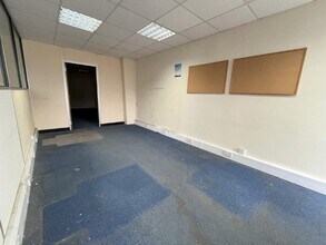 Wharfedale Rd, Ipswich à louer Photo intérieure– Image 1 sur 3