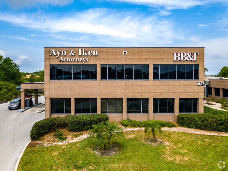 4807 US Hwy 19, New Port Richey, FL à louer - Photo de l’immeuble – Image 3 sur 15