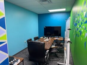 50101 Governors Dr, Chapel Hill, NC à louer Photo intérieure– Image 1 sur 8