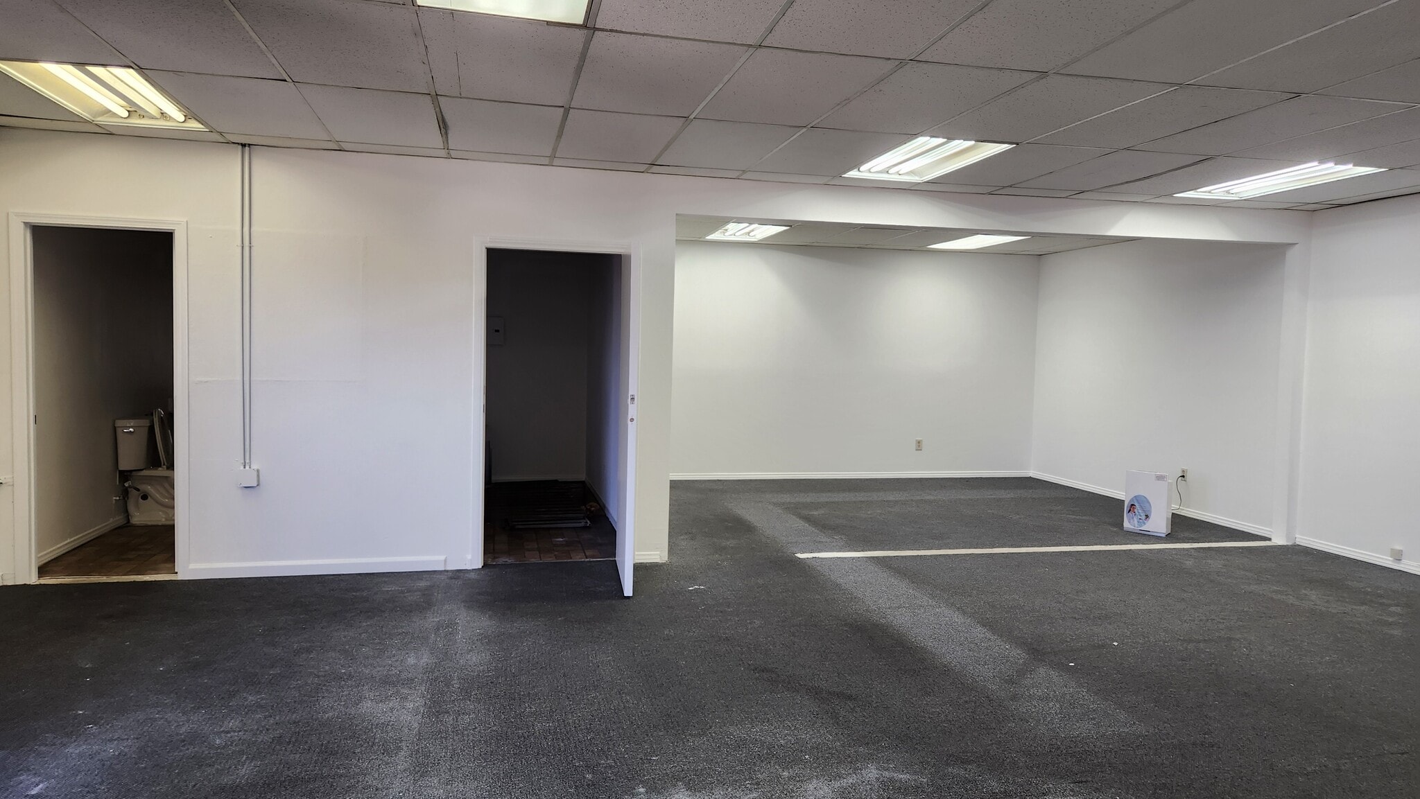 4555-4557 E 3rd St, Los Angeles, CA à louer Photo intérieure– Image 1 sur 5