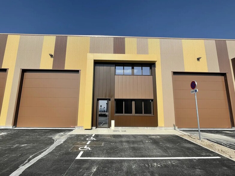 9 Rue Des Terres, Cernay-lès-Reims à louer - Photo de l’immeuble – Image 3 sur 7