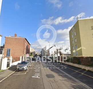 Plus de détails pour Local commercial à louer