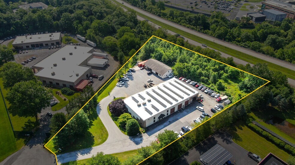 210 Gale Ln, Kennett Square, PA à vendre - Photo de l’immeuble – Image 3 sur 16