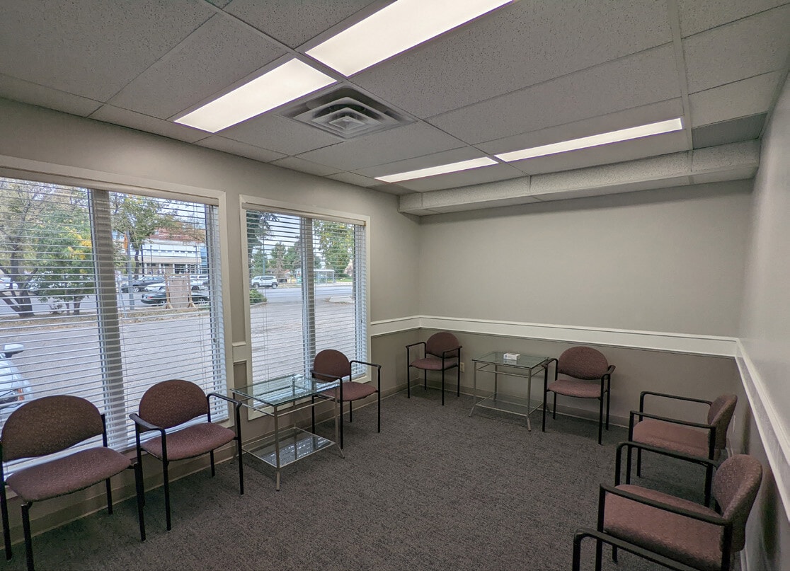 4004 Dewdney Av, Regina, SK S4T 1A2 - Lot 4004 - - Photo intérieure - Image 1 of 3